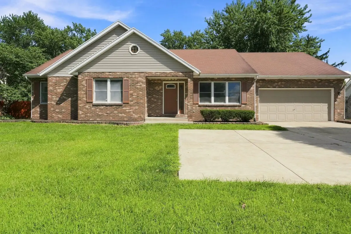 402 N Constitution Avenue, Goshen, IN 46526 - #1