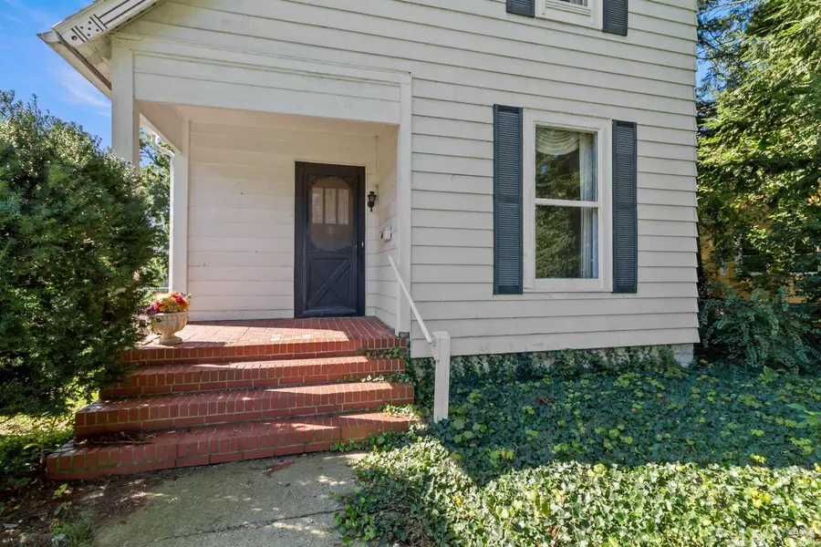 811 W Spencer Avenue, Marion, IN 46952 - #3