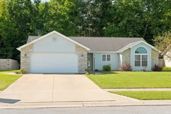 2109 Mcnair Lane, Auburn, IN 46706