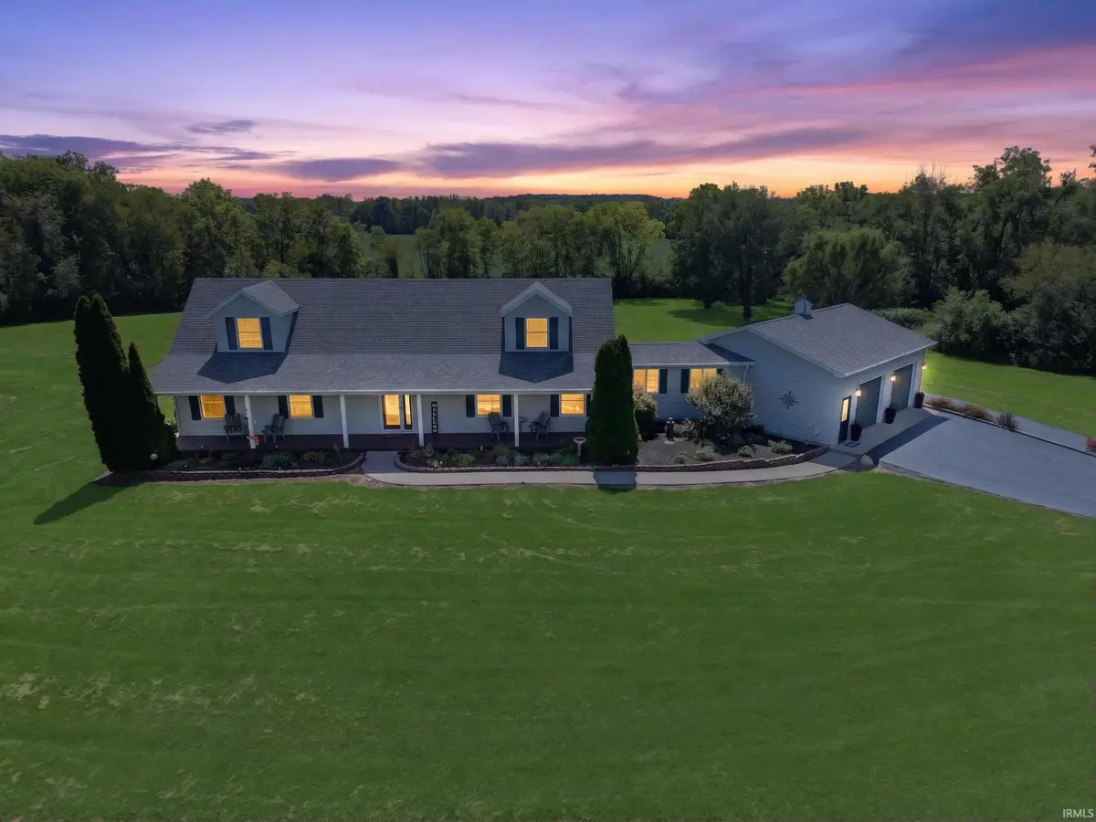 11321 S 100 West, Waltz, IN 46940 - #1