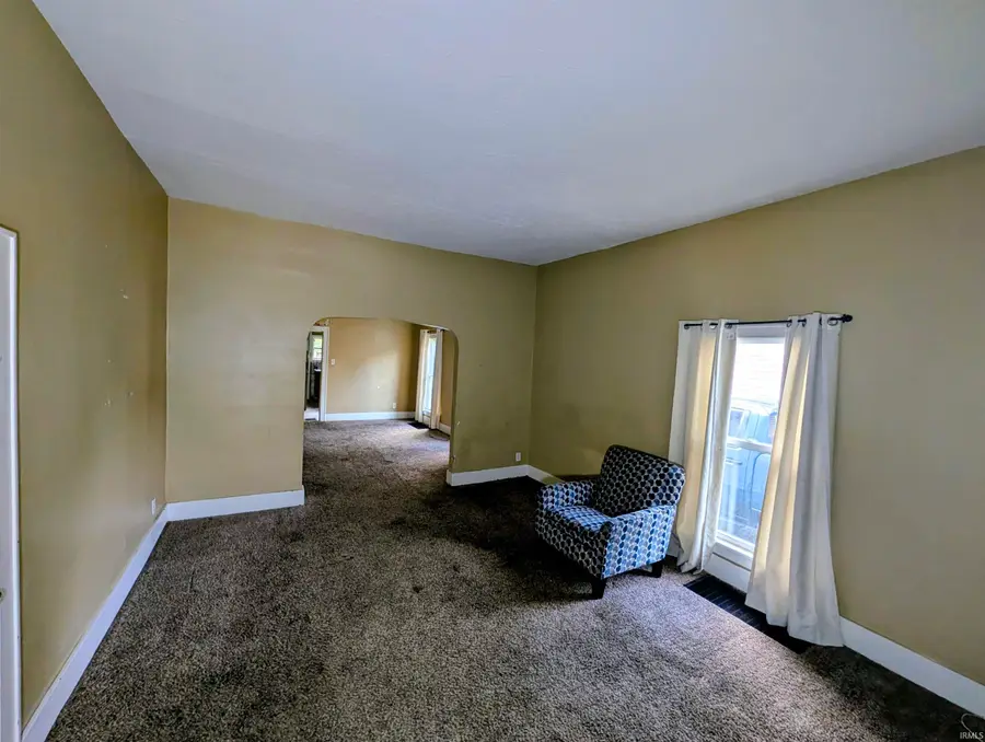 609 W Franklin Street, Elkhart, IN 46516 - #3