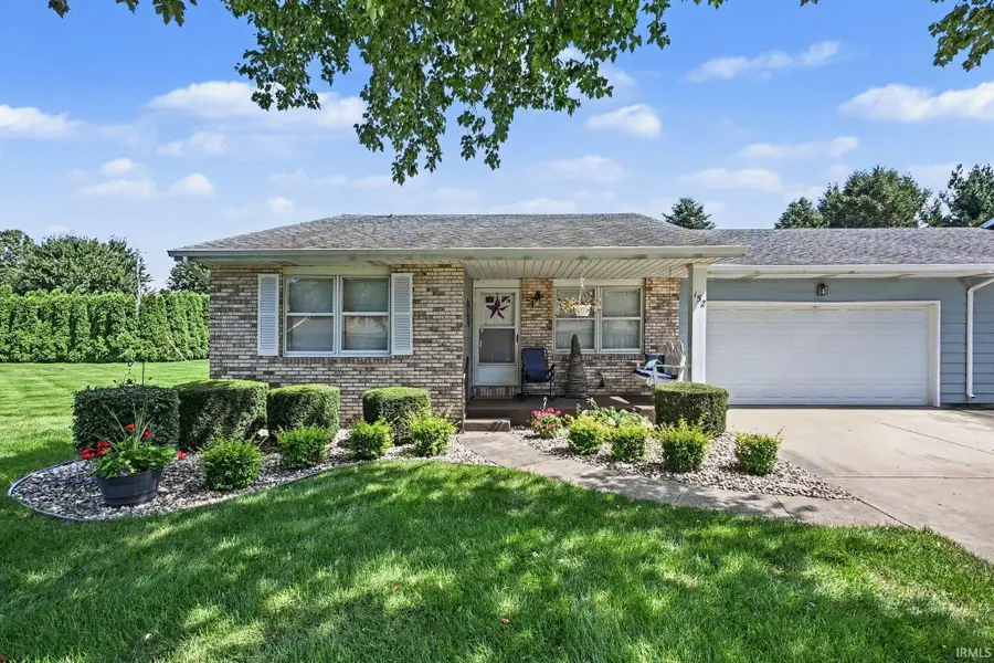 152 Oakmont Drive, Bremen, IN 46506 - #2