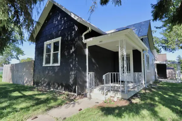 303 N Fulton Street, Parker City, IN 47368