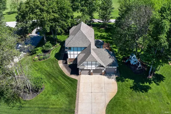 51530 Clubhouse Drive, South Bend, IN 46628