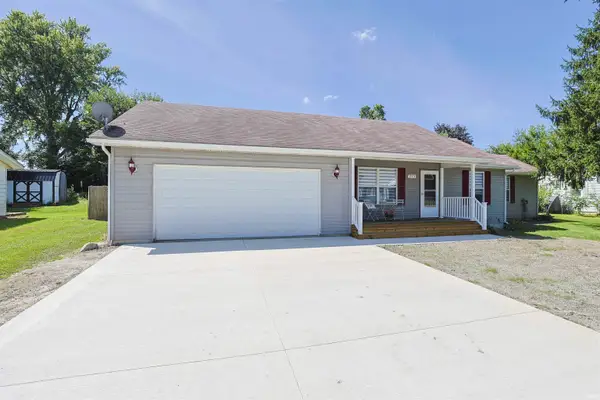 213 S Grand Street, Lakeville, IN 46536