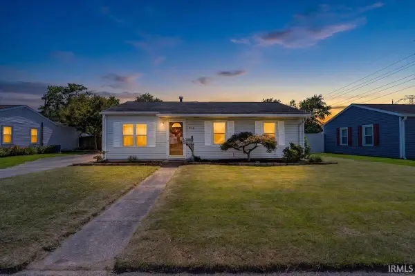 712 Lexington Road, Evansville, IN 47710