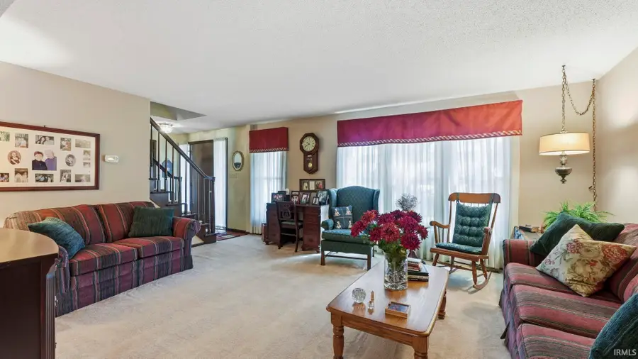 643 N Johnson Street, Warsaw, IN 46580 - #3