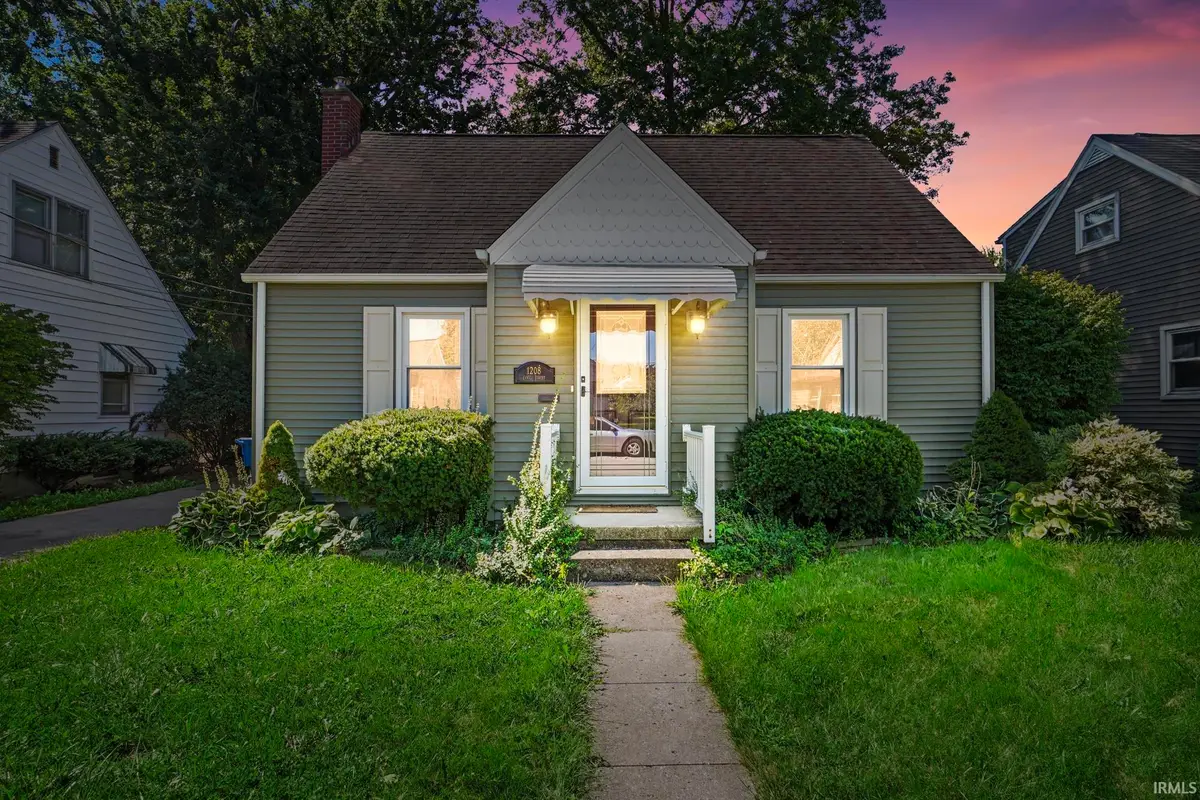 1208 Canal Street, New Haven, IN 46774 - #1