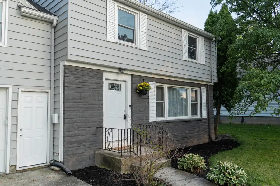 3216 Crescent Avenue, Fort Wayne, IN 46805 - #2
