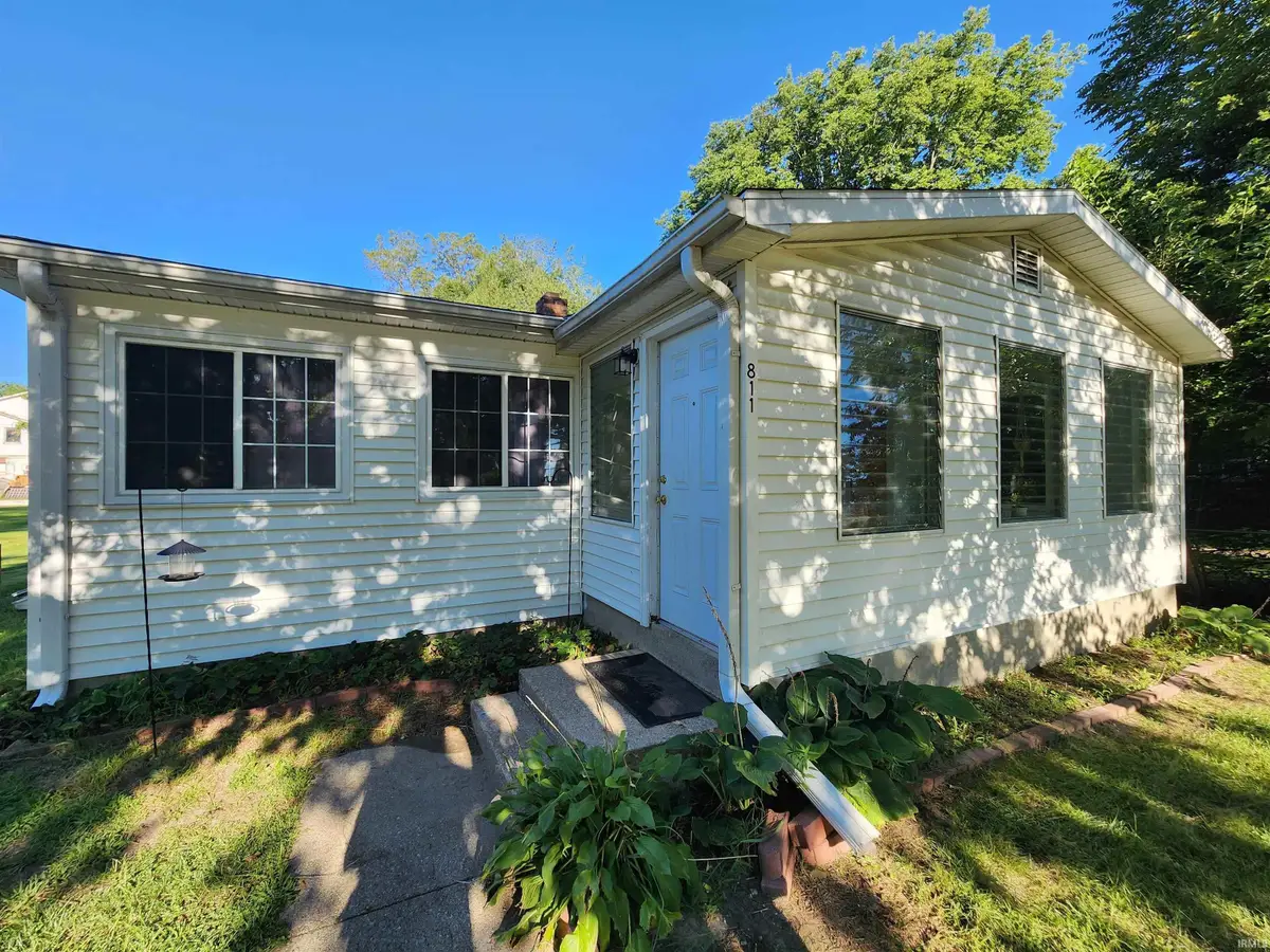 811 N Market Street, Winamac, IN 46996 - #1