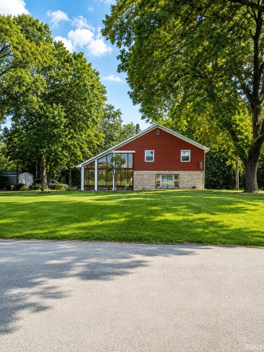 731 E 25 S Road, Winamac, IN 46996 - #1