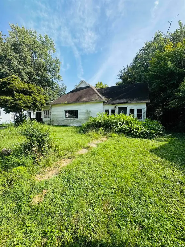 940 Newby Street, Mitchell, IN 47446