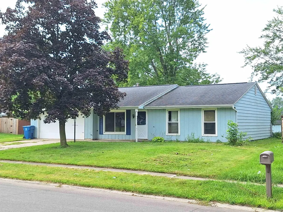 2705 Hollendale Drive, New Haven, IN 46774 - #1