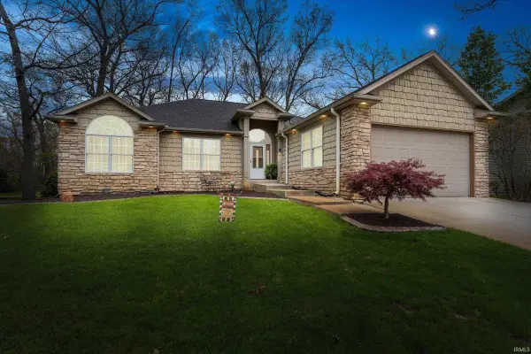 53030 Cobus Woods Court, Elkhart, IN 46514