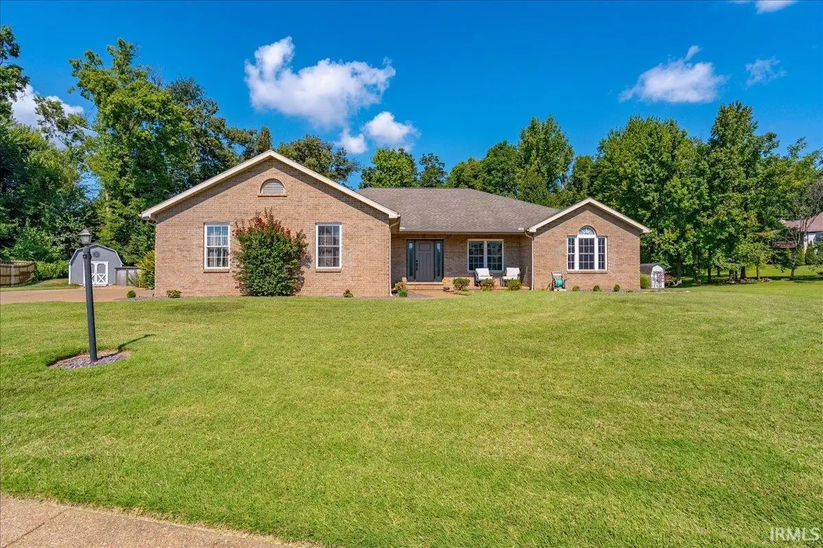 2533 Oak Trail Drive, Newburgh, IN 47630 - #1