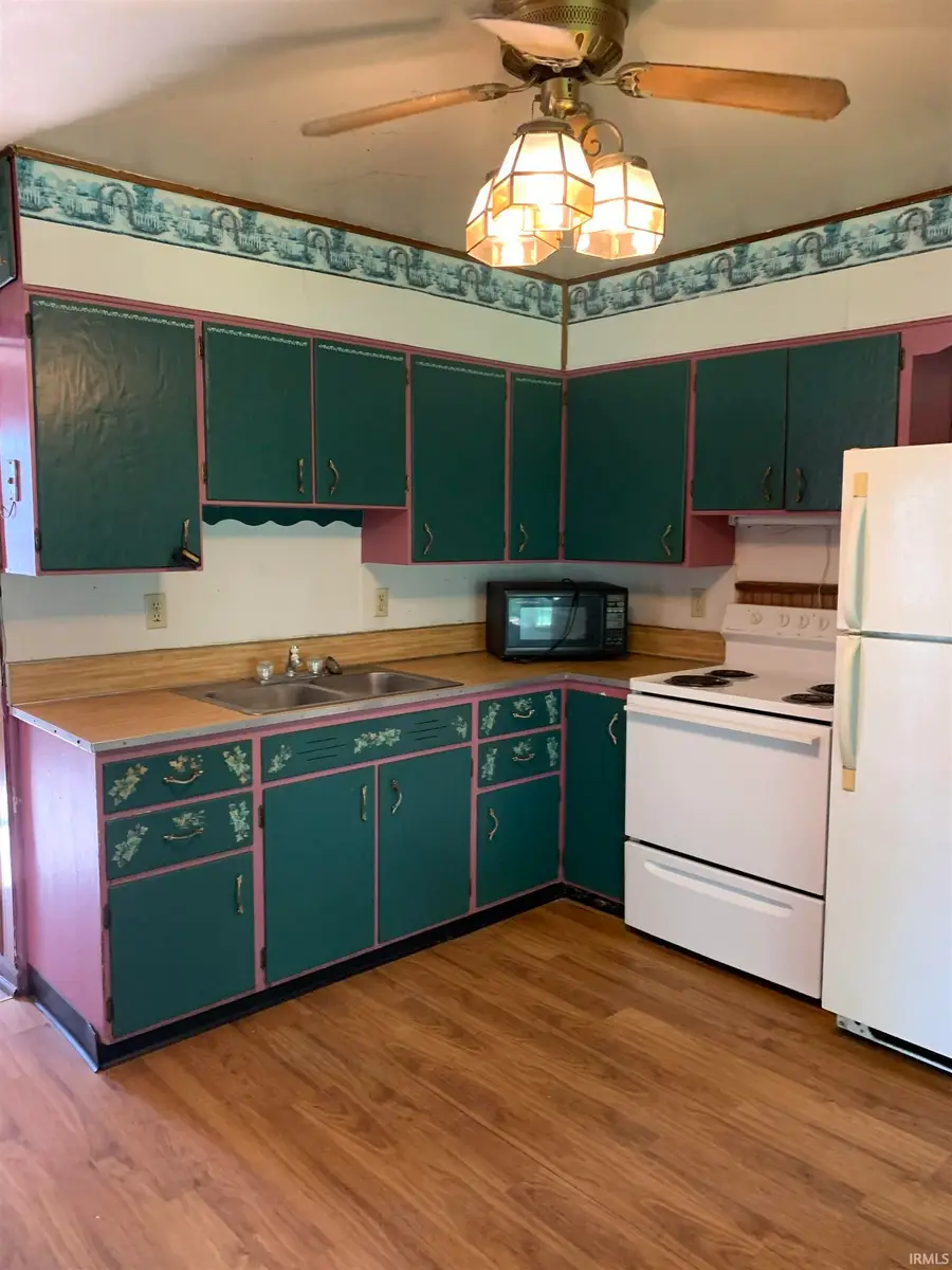 208 N Biltmore Avenue, Muncie, IN 47303 - #2