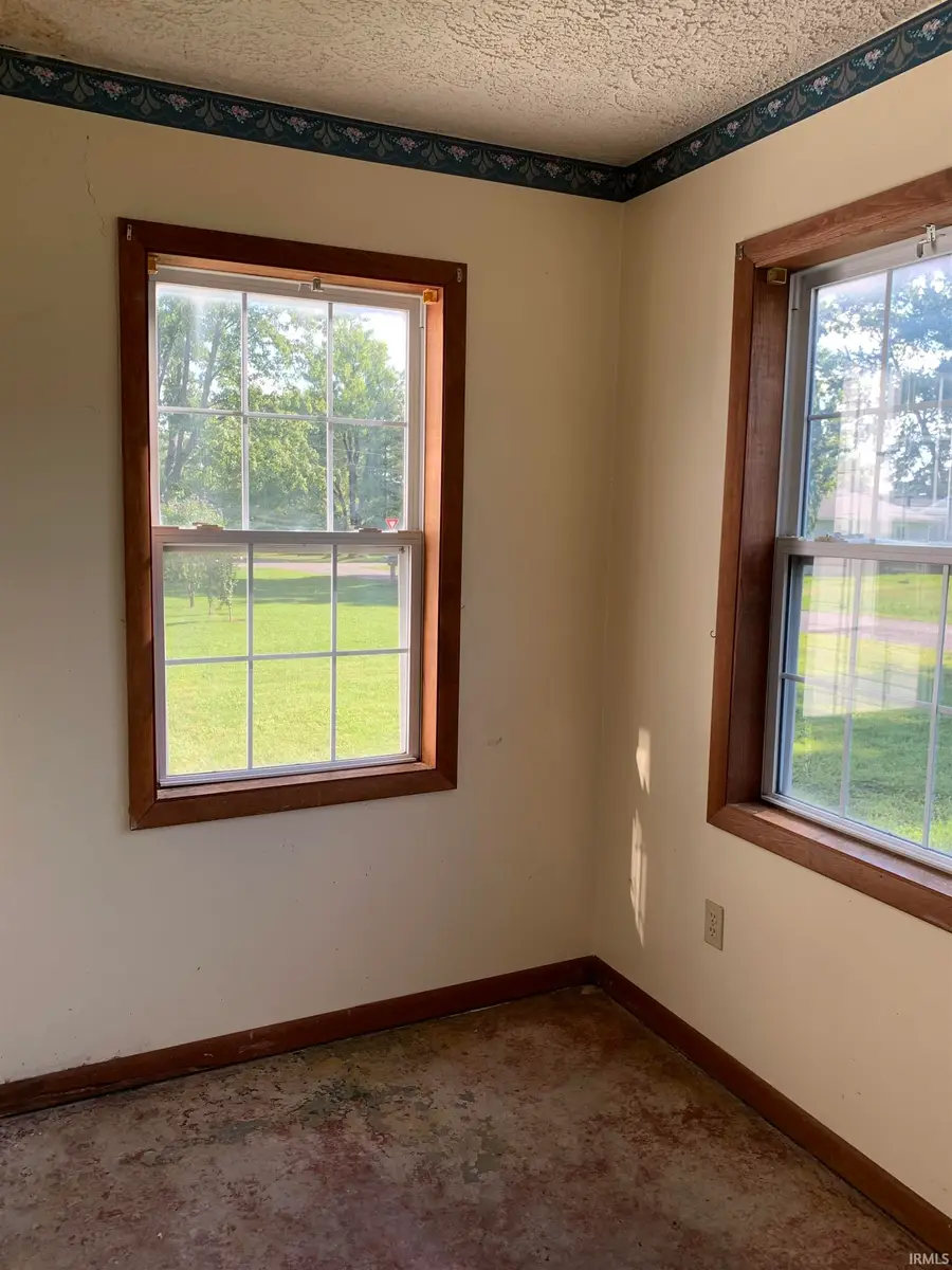 208 N Biltmore Avenue, Muncie, IN 47303 - #3