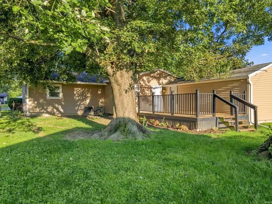 623 N Lancelot Street, Marion, IN 46952 - #2