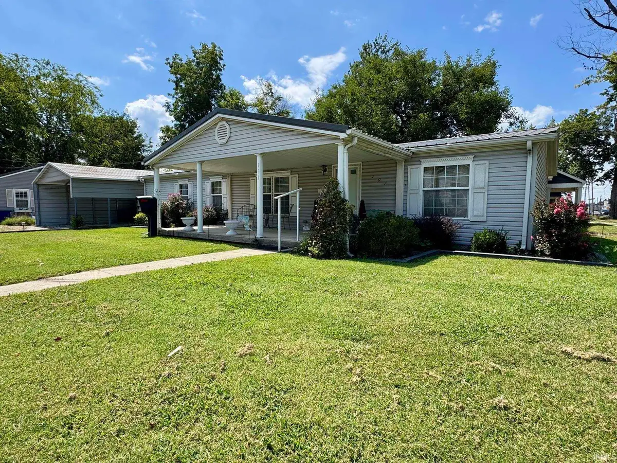 101 S Race Street, Princeton, IN 47670 - #1