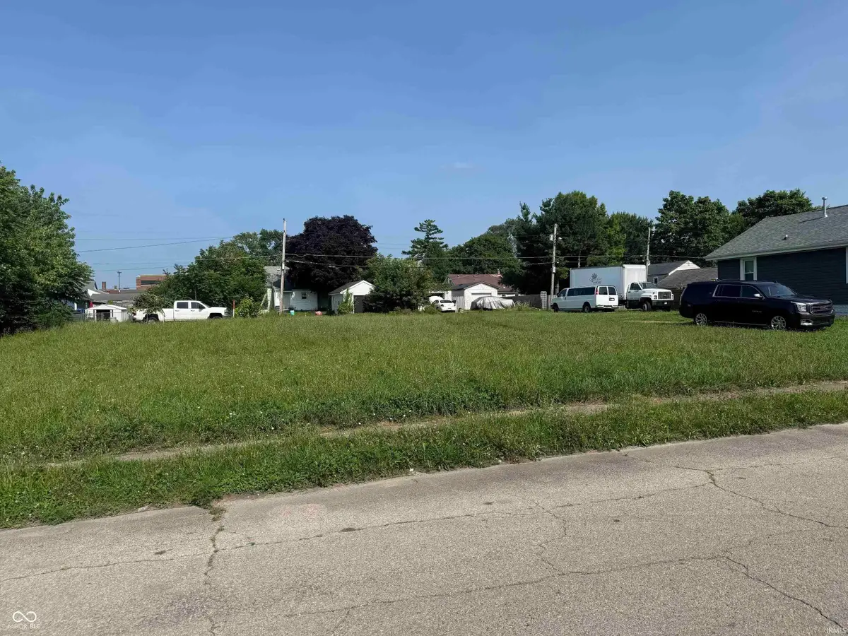 2220 Lincoln Street, Anderson, IN 46016 - #1
