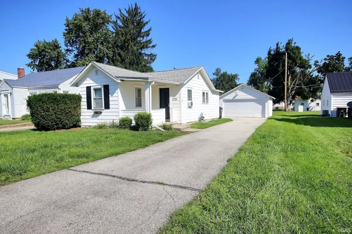2706 Waynedale Boulevard, Fort Wayne, IN 46809 - #1