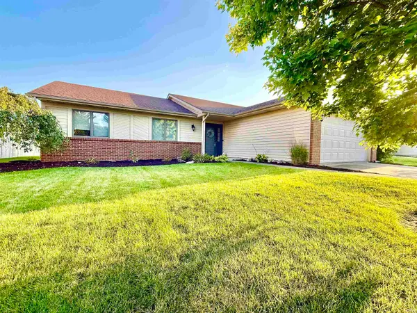 1001 Fox Orchard Run, Fort Wayne, IN 46825