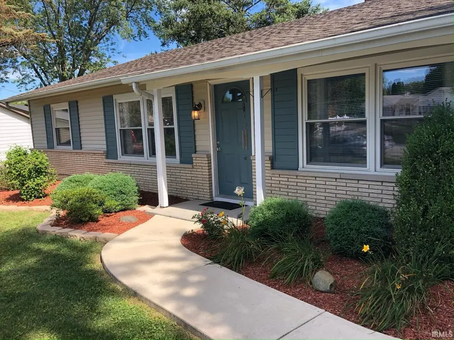 211 Sara Drive, New Haven, IN 46774 - #2