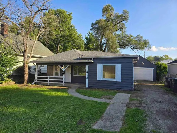 2713 Waynewood Drive, Fort Wayne, IN 46809