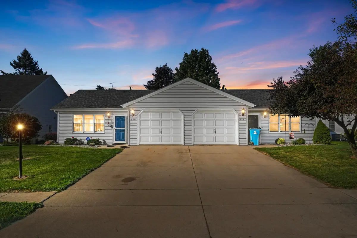 810 Apple Hill Way, Angola, IN 46703 - #1