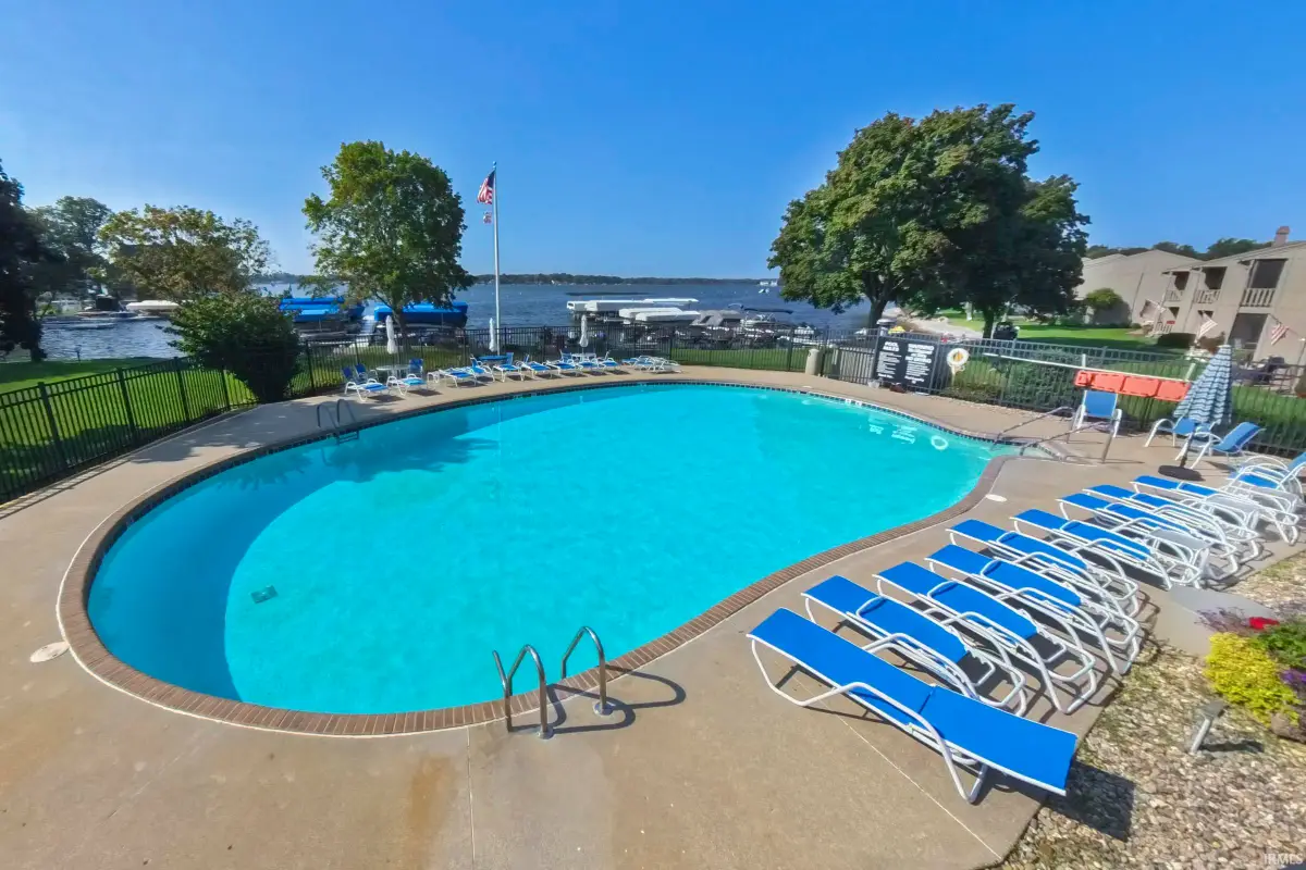 12601 N Pleasant Road #6, Syracuse, IN 46567 - #1