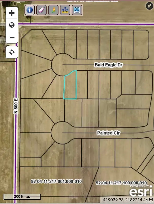1055 Bald Eagle Drive, Churubusco, IN 46723