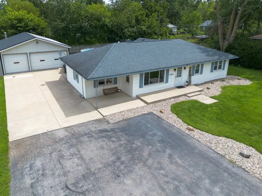 4911 Fernwood Avenue, Fort Wayne, IN 46809 - #3
