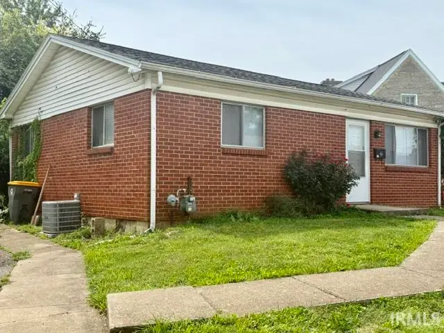 116 E 19th Street, Bloomington, IN 47408 - #2