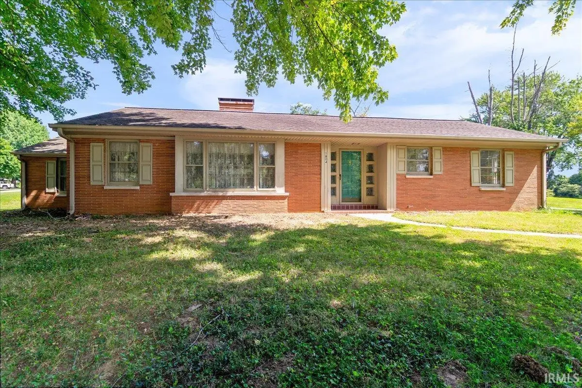 1804 W Midland Avenue, Princeton, IN 47670 - #1