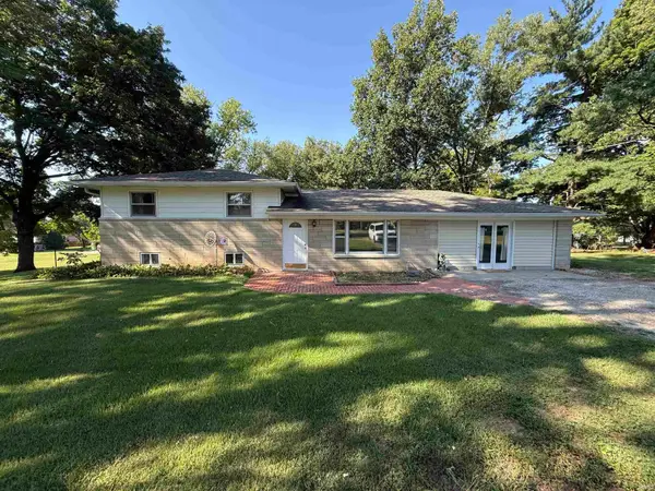 2703 Rose Drive, Vincennes, IN 47591