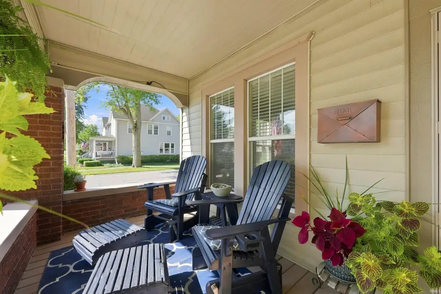 809 S Jackson Street, Auburn, IN 46706 - #2