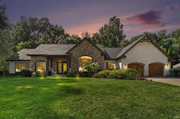 51823 Westwood Forest, South Bend, IN 46628