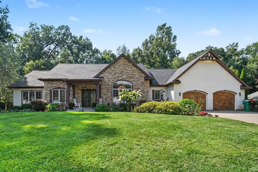 51823 Westwood Forest, South Bend, IN 46628 - #2
