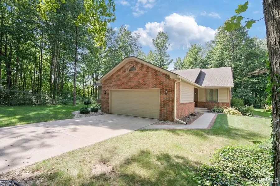 3295 Woodhaven Trail, Kokomo, IN 46902 - #2