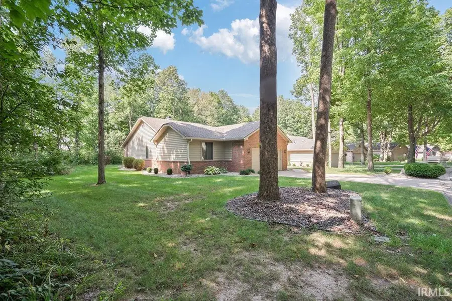 3295 Woodhaven Trail, Kokomo, IN 46902 - #3