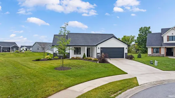 13647 Fringe Tree Trail, Fort Wayne, IN 46814