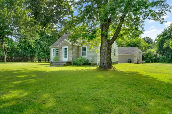 52395 Leland Avenue, South Bend, IN 46637