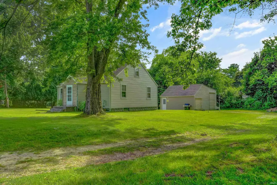 52395 Leland Avenue, South Bend, IN 46637 - #2