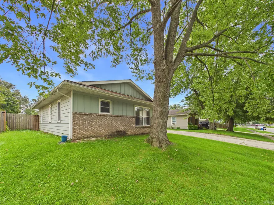 4 White Oak Court, Hartford City, IN 47348 - #3