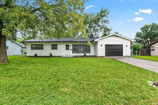 7520 Kingsway Drive, Fort Wayne, IN 46819