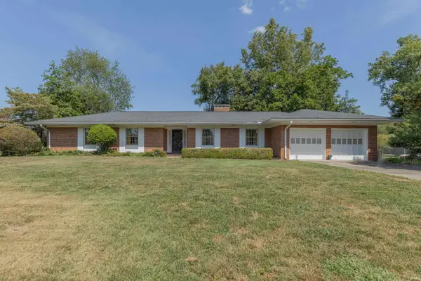 2308 Bayard Park Drive, Evansville, IN 47714
