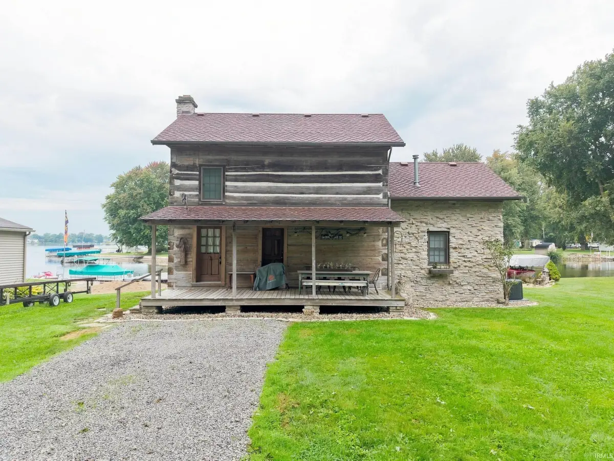 600 Ln 136 Turkey Lake, Hudson, IN 46747 - #1
