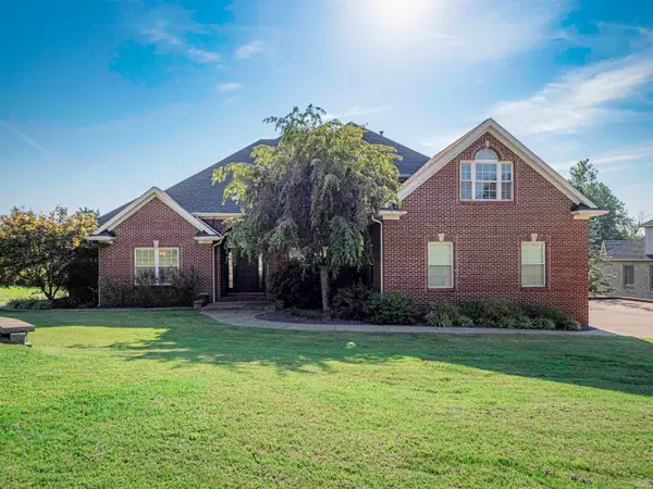 8425 Carringtown Drive, Evansville, IN 47711