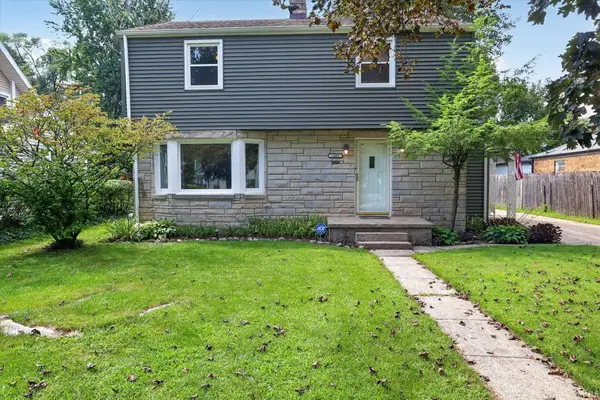 1865 College Street, South Bend, IN 46628