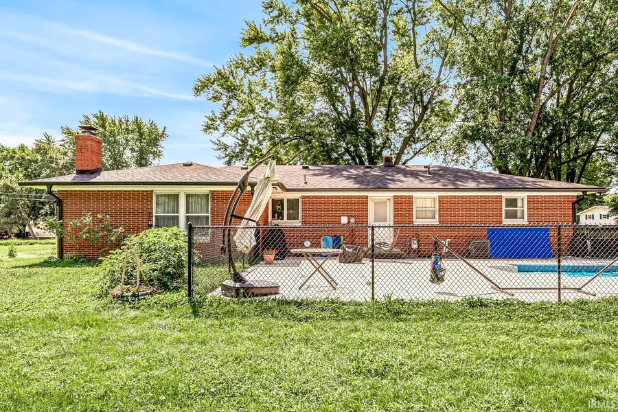 26067 Walnut Valley, Elkhart, IN 46517 - #2